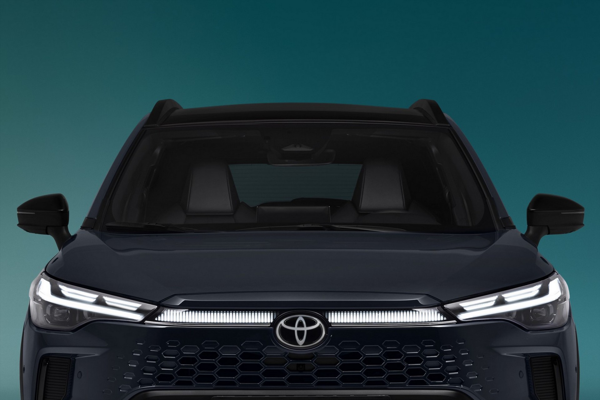 Έφτασε το νέο υβριδικό SUV της Toyota και έχει εγγύηση 6 χρόνια – Η τιμή του