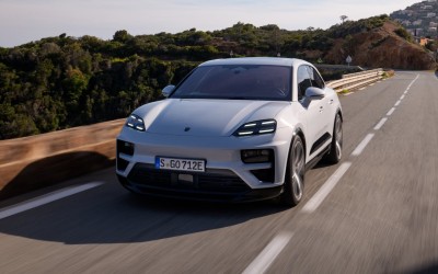 Θερμική ή ηλεκτρική Porsche Macan; Τι αγοράζει ο κόσμος;