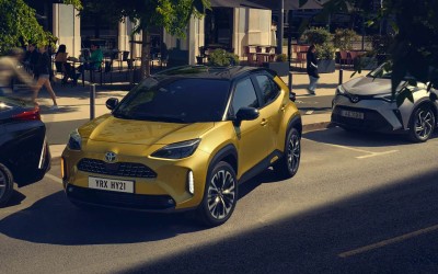 Η Toyota έφτασε στις Κυκλάδες -Τι νέο φέρνει