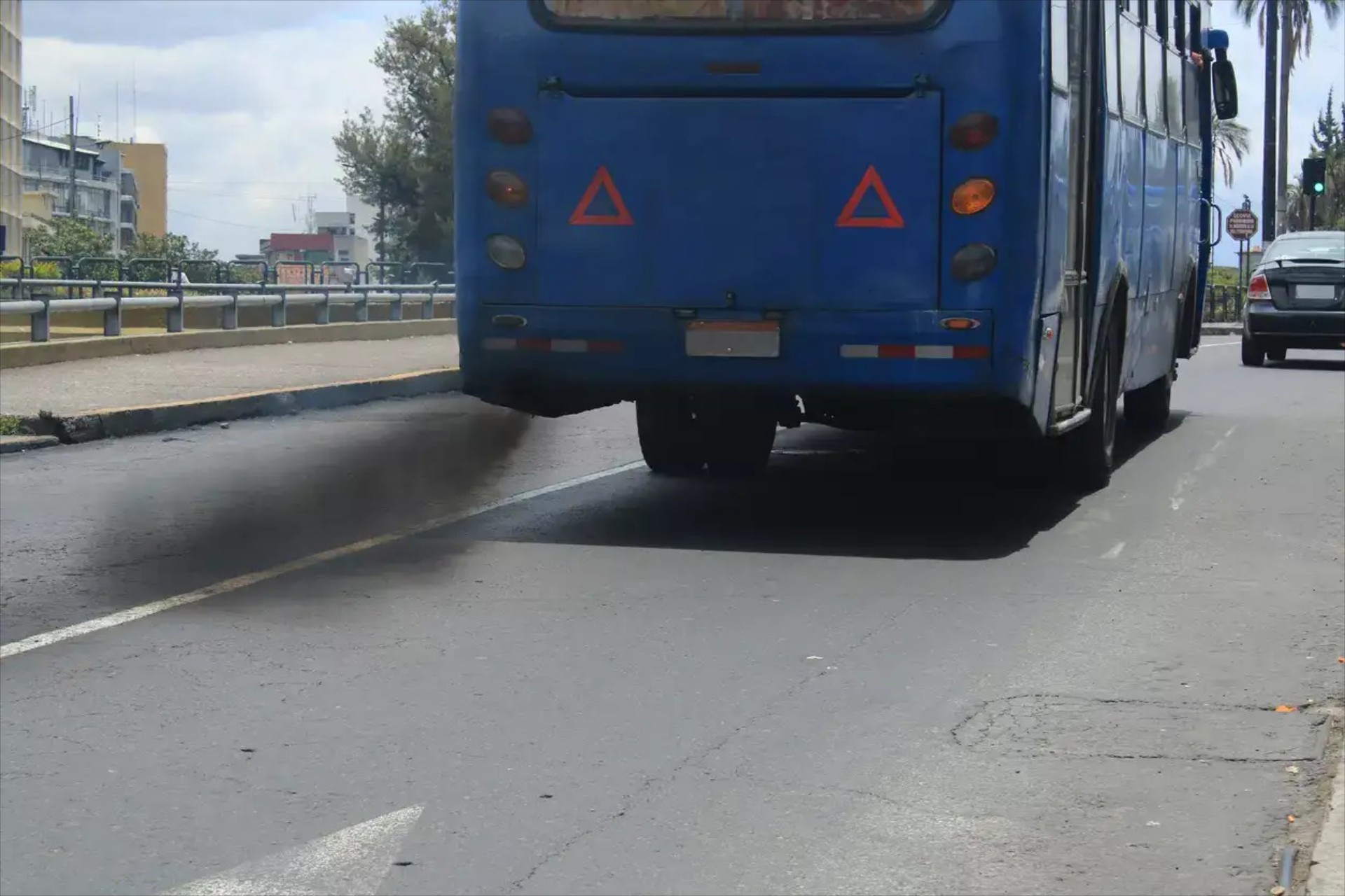 Επίσημο: Ελληνική μεγαλούπολη ξεφορτώνεται τα diesel λεωφορεία για πάντα! – Δεν είναι η Αθήνα [video]