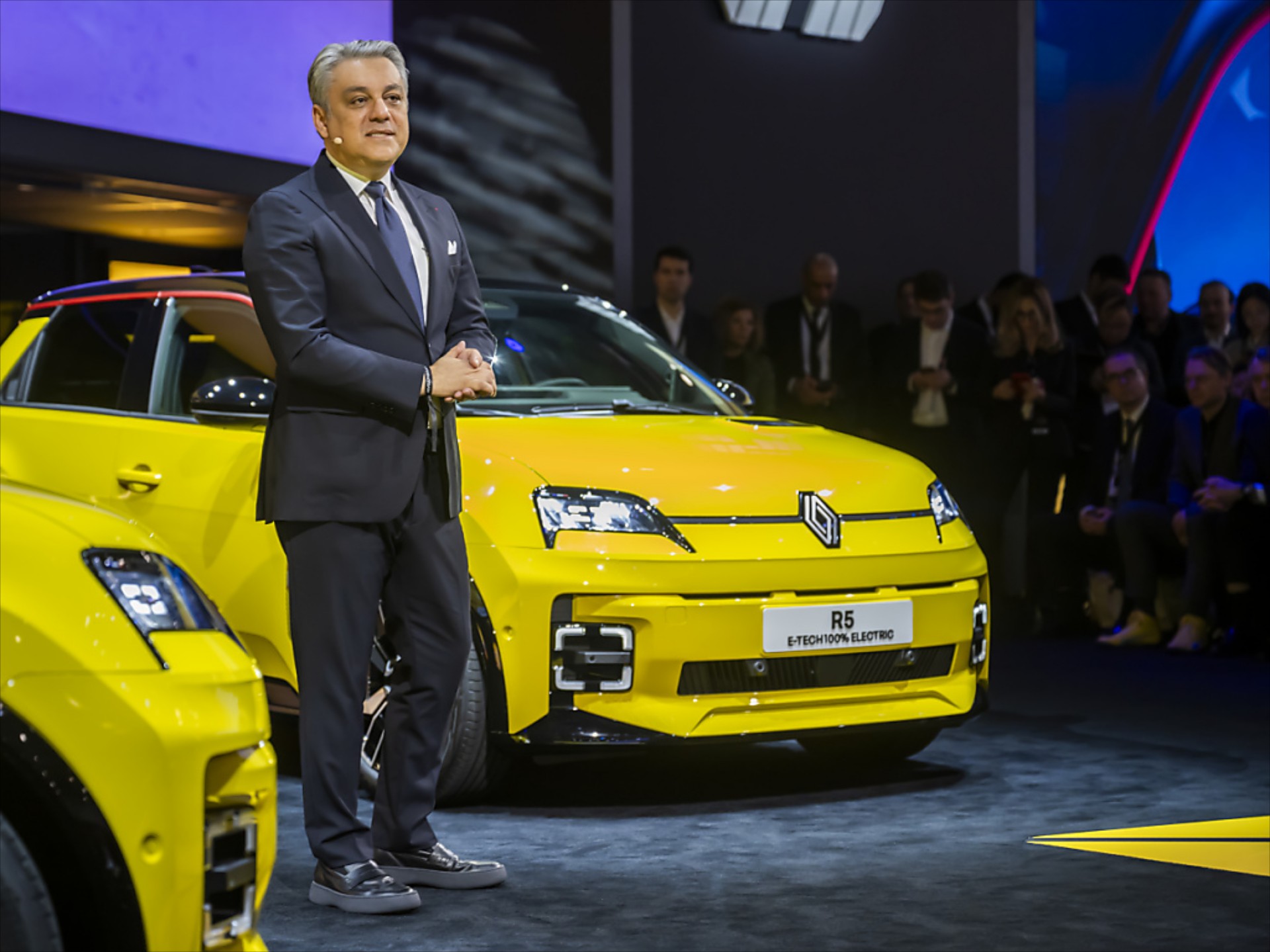Βόμβα στη Renault - Το μεγάλο αφεντικό φεύγει για τη...μόδα