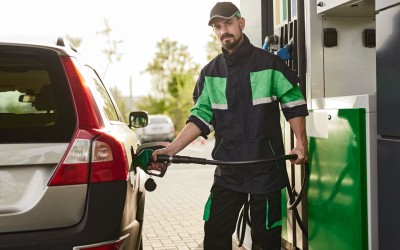 Η παγίδα με τη βενζίνη 98 και 100 οκτανίων - Μπορεί να βλάψει τον κινητήρα;