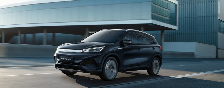 Έφτασε Ελλάδα το νέο BYD ΑΤΤΟ 3 – Με πρώτη έκπτωση 4.000 ευρώ 