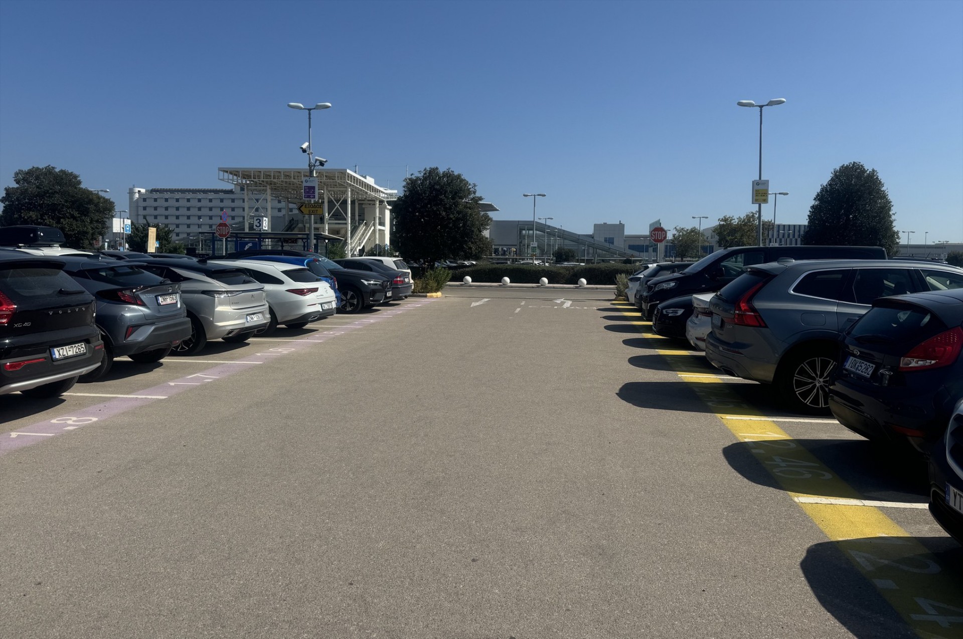 Πόσο κοστίζει το πάρκινγκ στο αεροδρόμιο Ελ. Βενιζέλος– Όλες οι τιμές