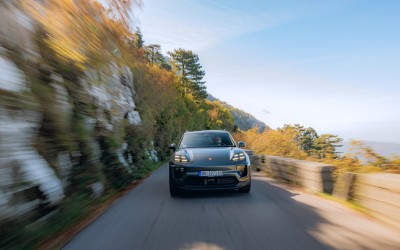 Θαύμα από την Porsche - Το ηλεκτρικό που έπιασε το μαγικό ποσοστό του 60%!