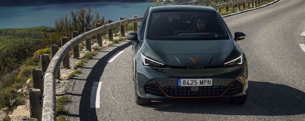 Δοκιμή CUPRA Born VZ 326 PS: Το κάτι παραπάνω