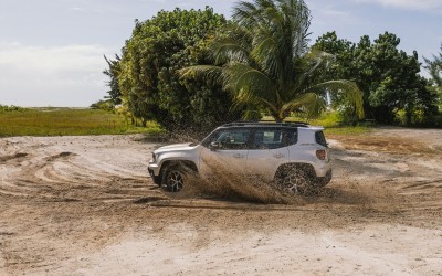 Υβριδικό SUV με 130 ίππους και αυτόματο κιβώτιο – Καίει 5,5 lt και έχει τιμή κάτω από 29.000 ευρώ