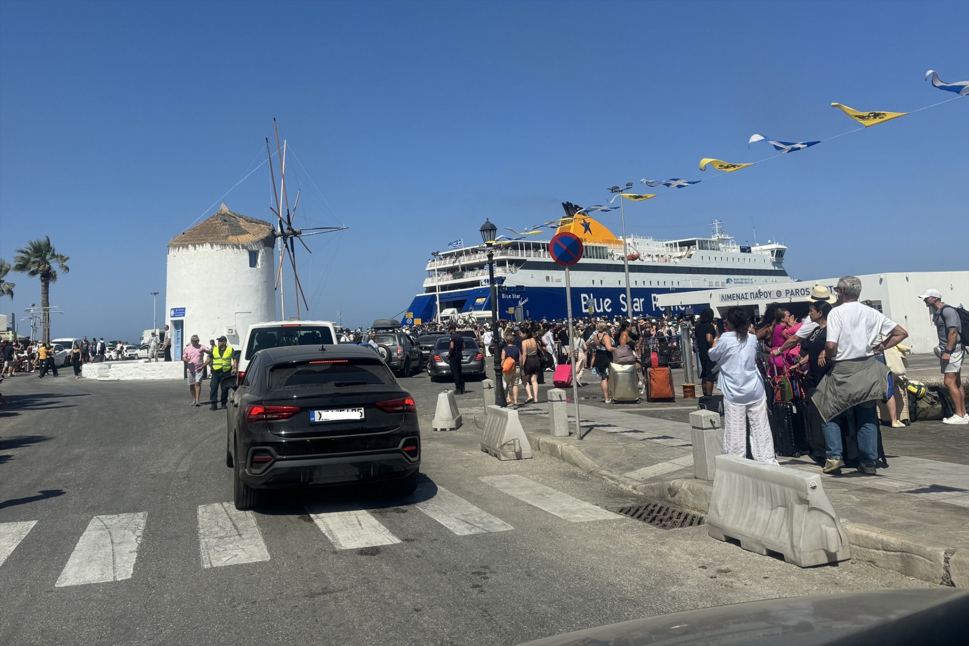 Αξίζει να πάρω αυτοκίνητο σε νησί ή να νοικιάσω εκεί; Παραδείγματα με τιμές