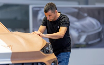 Η ραχοκοκαλιά της SEAT – Έκανε 310.000 προσομοιώσεις σε 12 μήνες