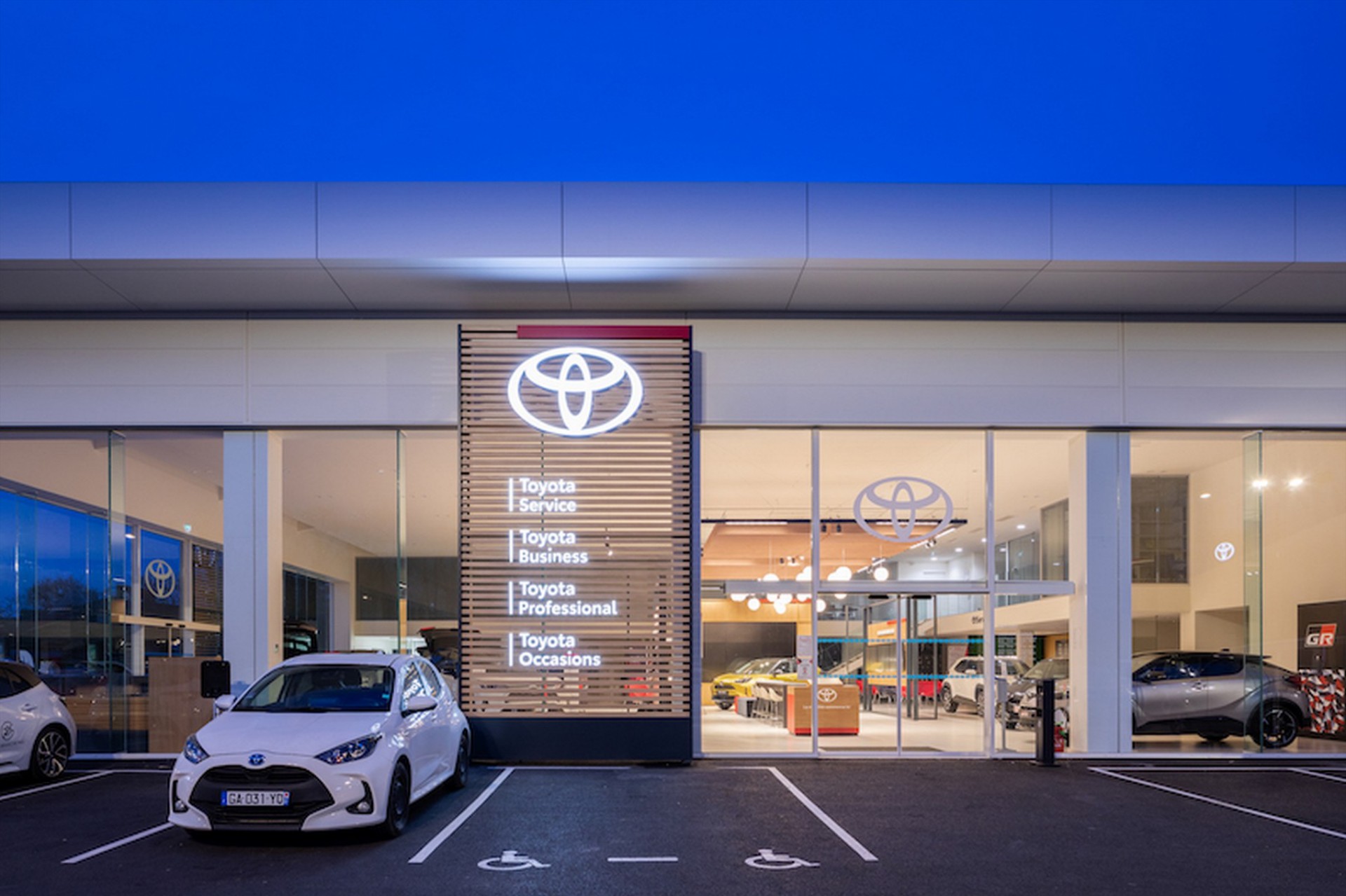 Αυτή είναι η νέα μεγάλη έκθεση της Toyota στην Ελλάδα – Δείτε που βρίσκεται