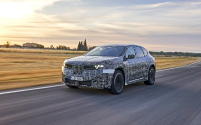 Η BMW περνάει στην αντεπίθεση - Στόχος η Tesla και οι Κινέζοι