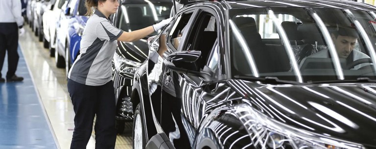 Η μάρκα που πουλάει 2.000 αυτοκίνητα τον μήνα στην Ελλάδα – Έχει SUV με 24.000 ευρώ