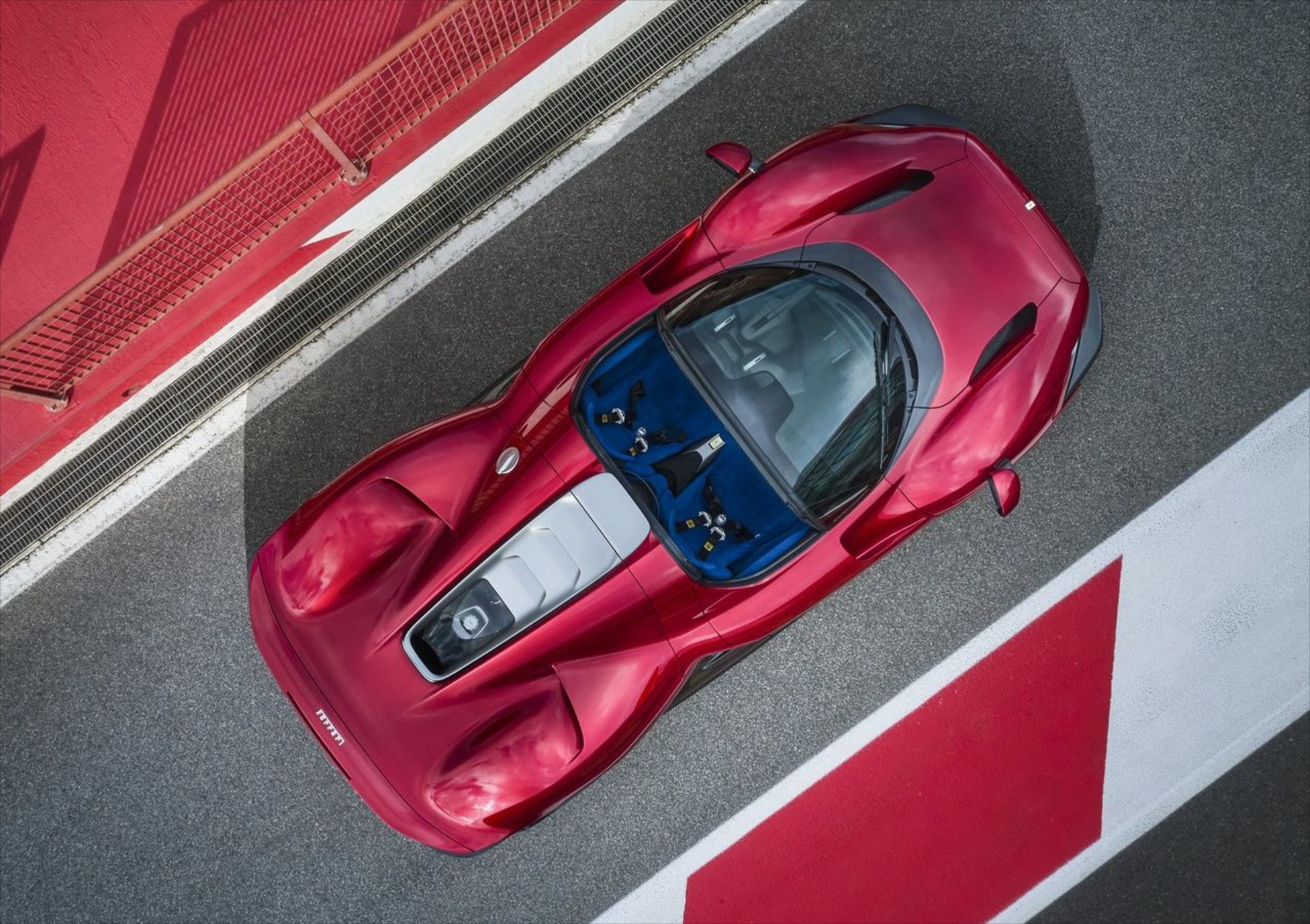 Ferrari πουλήθηκε σε 10πλάσια τιμή από την αρχική της – Η ακριβότερη από το 2000 