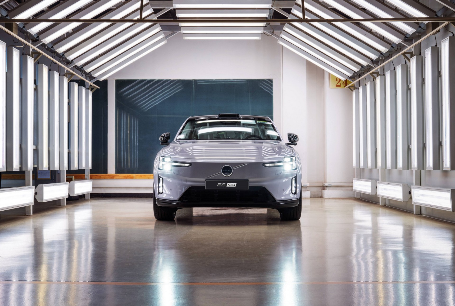 Στην παραγωγή το πιο σύγχρονο Volvo – Στην Ελλάδα κοστίζει 79.000 ευρώ 