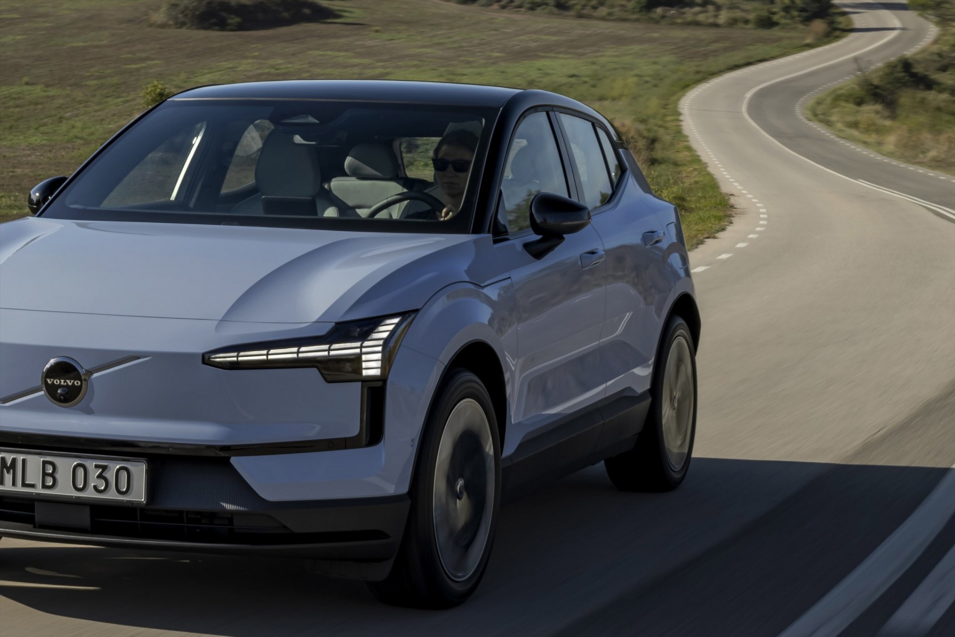 Κάτω από 30.000 ευρώ το SUV της Volvo – Δίνει έκπτωση έως 7.000 € στην Ελλάδα