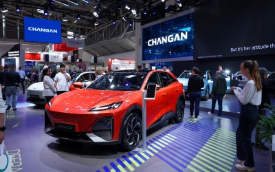 Στην Ελλάδα η εντυπωσιακή μάρκα Changan - Που θα βρίσκονται οι 6 εκθέσεις