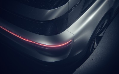 Άνοιξαν οι παραγγελίες στην Ευρώπη για το SUV της Lucid – Πόσο κοστίζει;