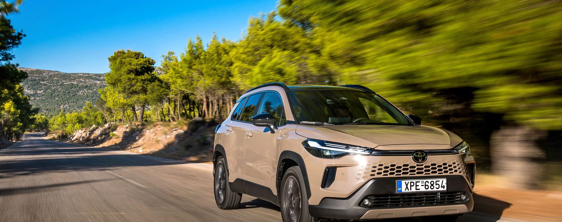 Οδηγούμε στην Ελλάδα το νέο Toyota Corolla Cross