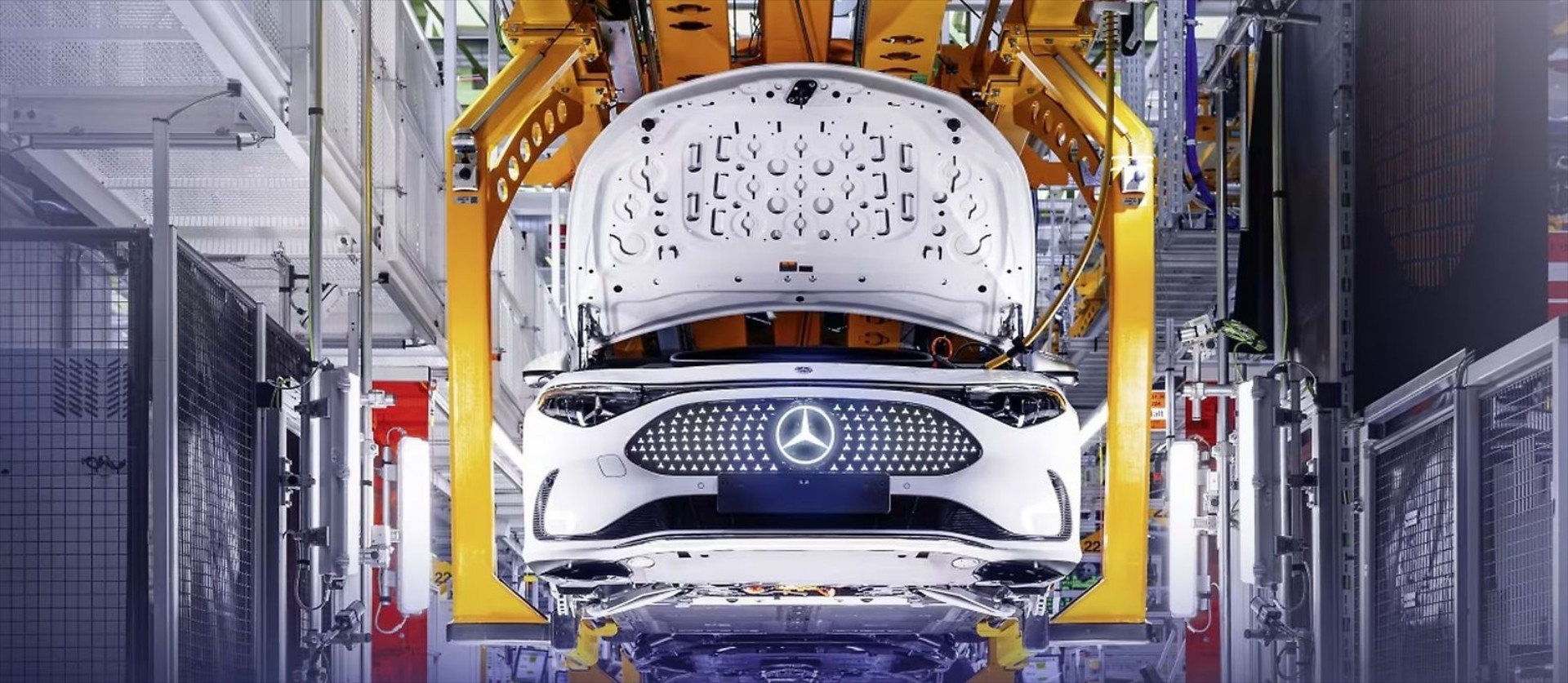 Η Mercedes βρήκε τρόπο να μειώσει τους ρύπους – Με ένα μόνο υλικό