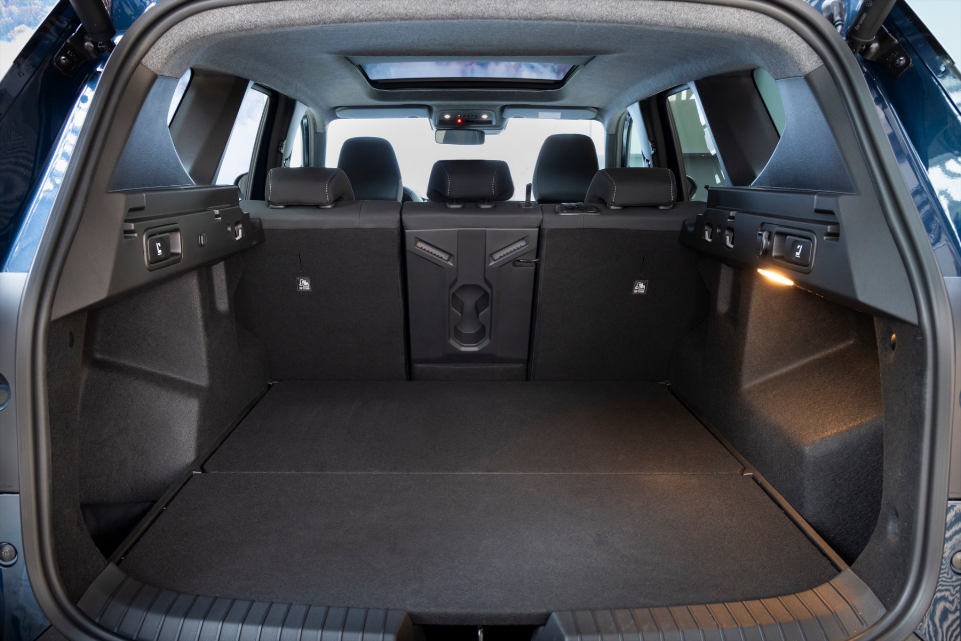 Υβριδικό SUV με 199 ευρώ το μήνα - Έχει πορτμπαγκάζ 702 lt και 5 χρόνια εγγύηση