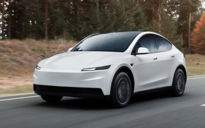 Στην Ελλάδα το φθηνότερο Tesla Model Y – Με αυτονομία 534 km (τιμή)