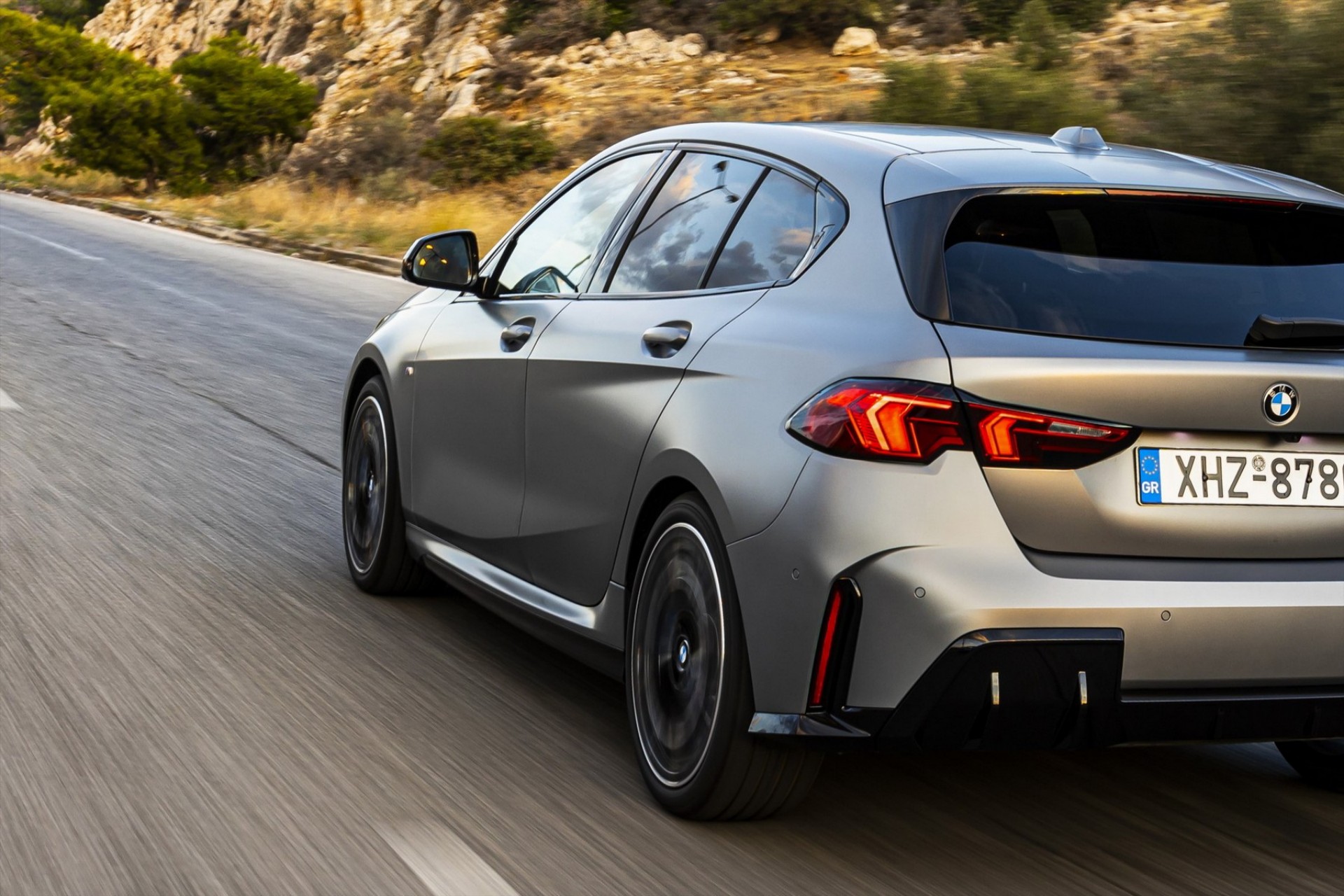 Γιατί 1.704 Έλληνες αγόρασαν αυτή τη BMW; Τι ξεχωριστό έχει 