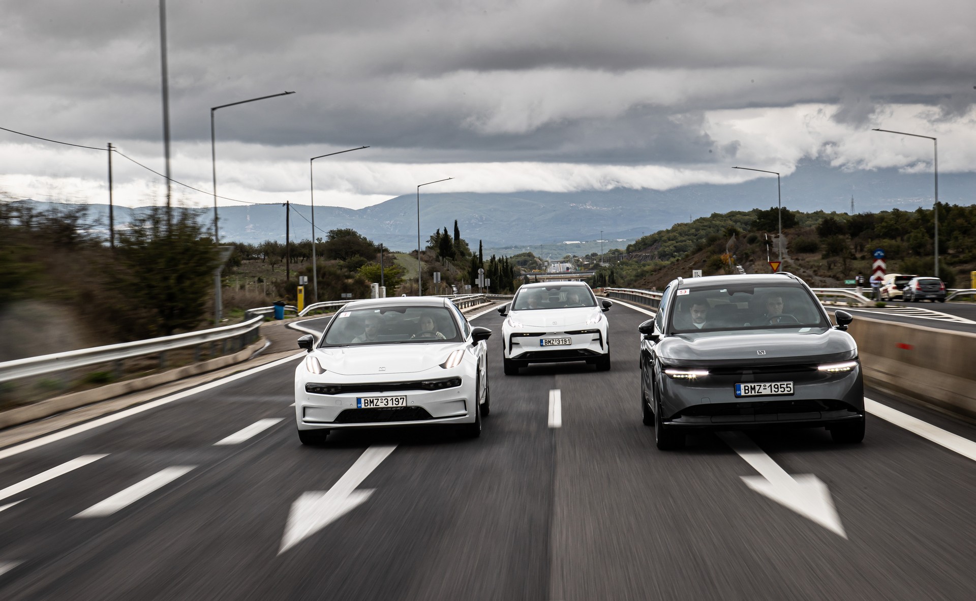 Οδηγούμε στην Ελλάδα τα νέα αυτοκίνητα της Zeekr 