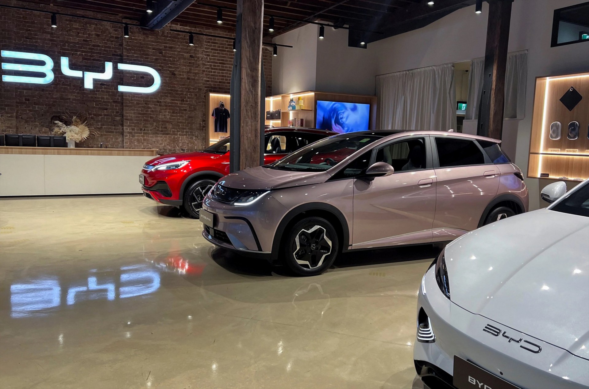 Ξεκίνα ηλεκτρικά με BYD – Αρκούν 17.290 ευρώ