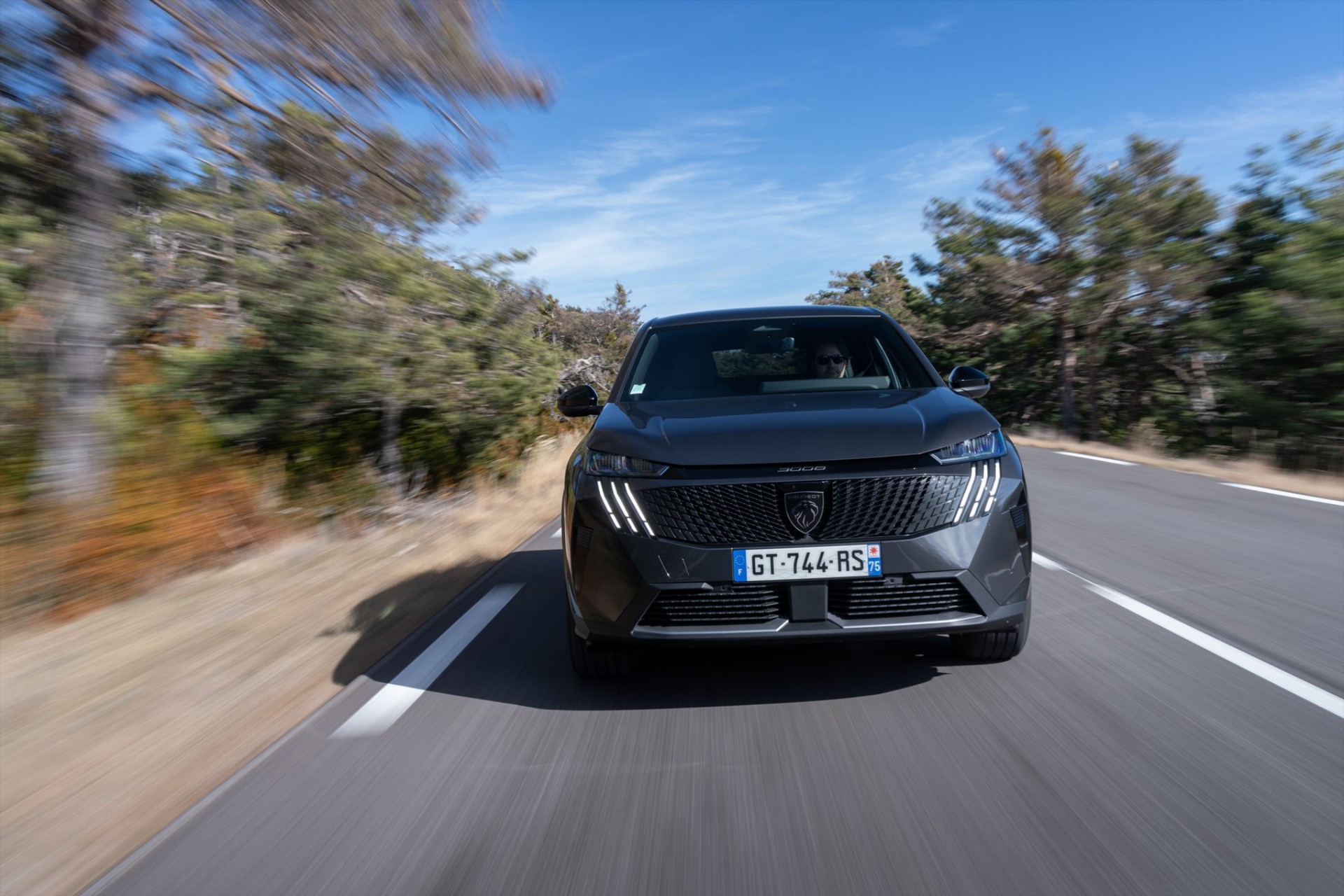 Black Friday από την Peugeot – Δίνει αυτοκίνητα με όφελος έως 8.000 ευρώ