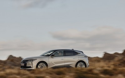 Στην Ελλάδα το νέο DS No 4 – Τιμές και εκδόσεις!