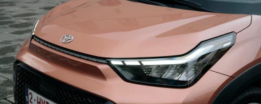 Έφτασε το προσιτό Toyota – Καίει 3,7 lt βενζίνης και έχει την καλύτερη εγγύηση 