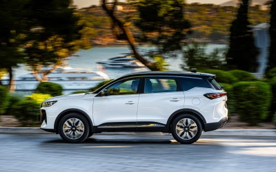 Η νέα κινεζική μάρκα που πούλησε 204 αυτοκίνητα σε ένα μήνα στην Ελλάδα – Με τιμές από 22.990 ευρώ