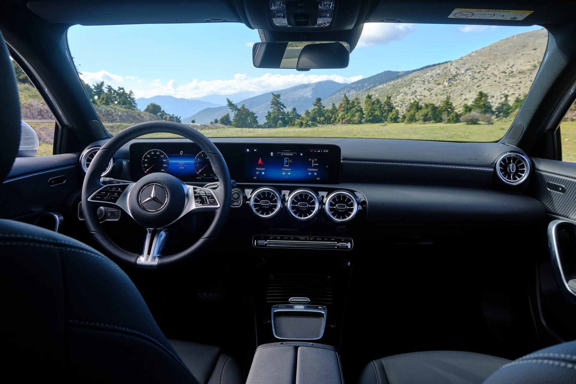 Η σπουδαία Mercedes που έφυγε από τη Γερμανία - Σε ποιο εργοστάσιο κατασκευάζεται;