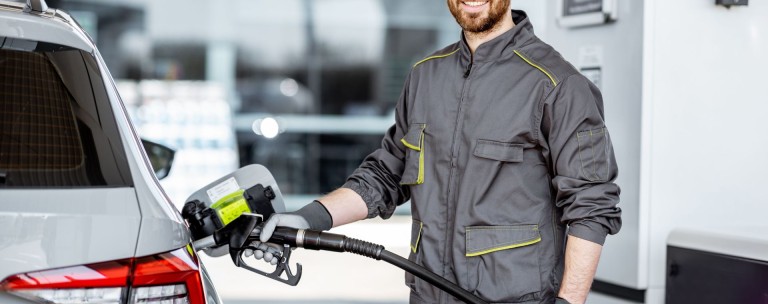 Πόσα λίτρα ντεπόζιτο έχει ένα αυτοκίνητο; Δείτε παραδείγματα