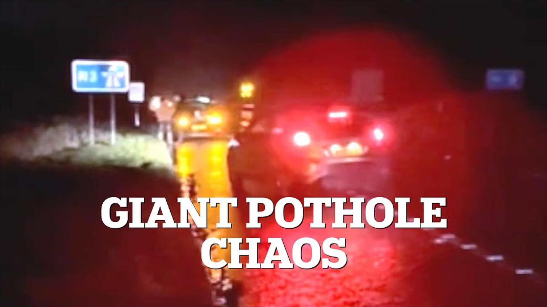 Λακκούβα προκάλεσε χάος και ζημιές σε 14 αυτοκίνητα - Και δεν είναι στην Ελλάδα