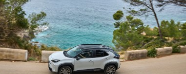 Γιατί όλοι θέλουν να αγοράσουν το Toyota Yaris Cross; H έκδοση που αξίζει κάθε ευρώ! 
