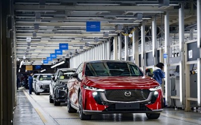 Αλλάζει το πλάνο ηλεκτροκίνησης η Mazda, λόγω Trump – Τι ετοιμάζει;