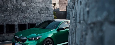 18 Έλληνες αγόρασαν την ονειρική BMW - Έδωσαν πάνω από 162.500 ευρώ 