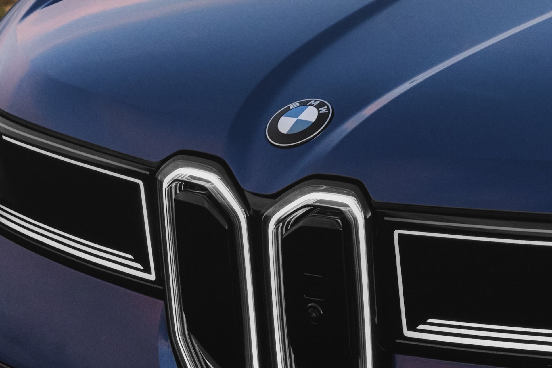 Η αλλαγή στο σήμα της BMW – Θα το έχουν όλα τα αυτοκίνητα από τον Φεβρουάριο