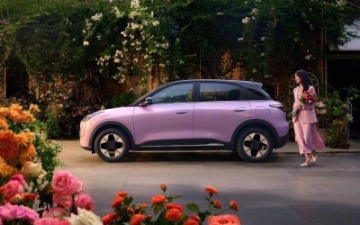 Αυτό είναι το best seller μοντέλο στην μεγαλύτερη αγορά του κόσμου – Κοστίζει 8.000 ευρώ