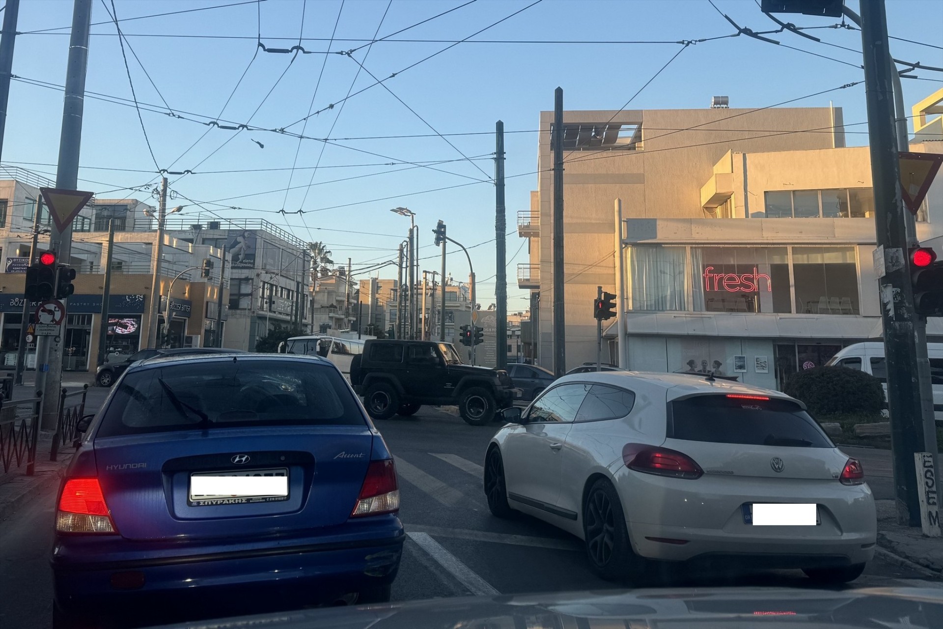 Αττική: 299 οδηγοί θα πληρώσουν 700 ευρώ και θα οδηγήσουν ξανά σε 2 μήνες – Δείτε τι έκαναν 