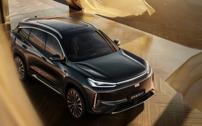 Το PHEV SUV που έσπασε όλα τα ρεκόρ - Έκαψε πραγματικά 3,35 lt στα 100 km