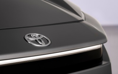 Toyota: Νέο θηριώδες SUV, μεγαλύτερο από το Land Cruiser – Δείτε την καμπίνα και με τι κινητήρες θα έρθει