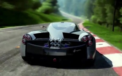Video: Pagani Huayra in action
