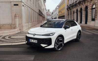 Νέο Volkswagen T-Roc: Έως 7.370 ευρώ φθηνότερο στην Ελλάδα από ότι στη Γερμανία