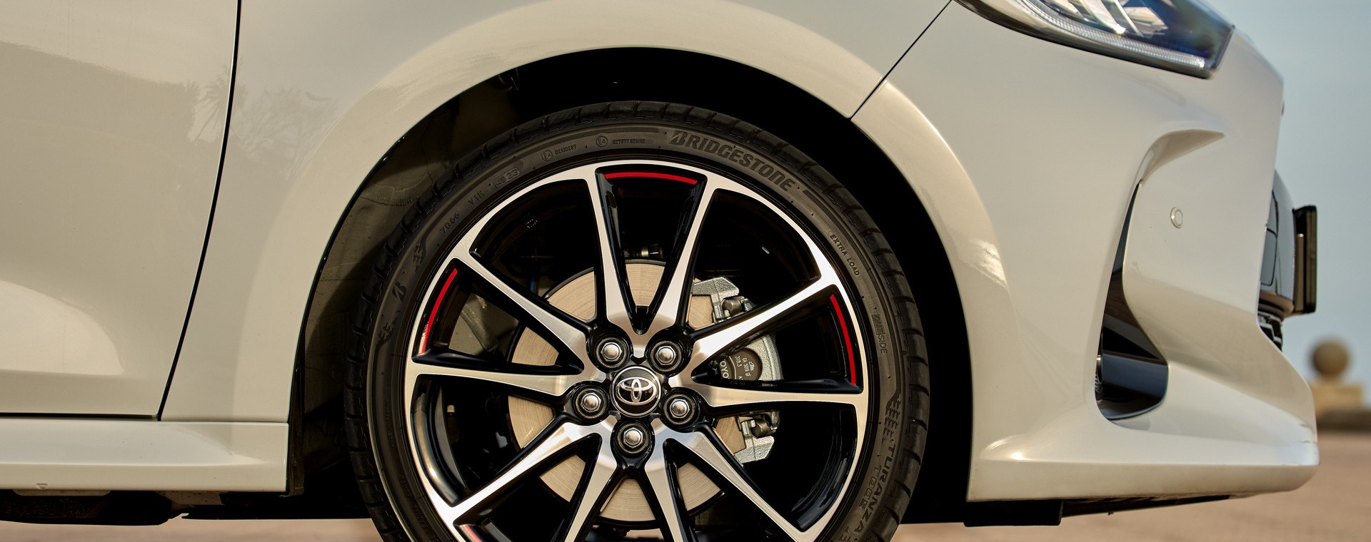 Όσα πρέπει να γνωρίζετε για την 5η γενιά του Toyota Yaris