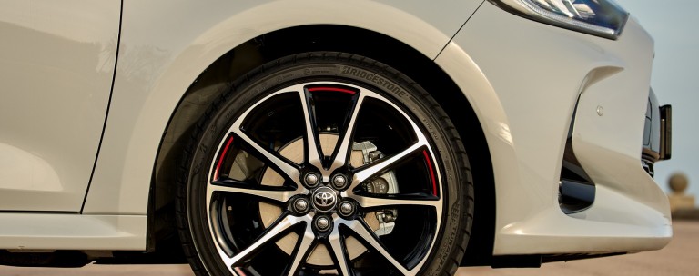 Όσα πρέπει να γνωρίζετε για την 5η γενιά του Toyota Yaris