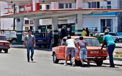 Κούβα: Τα μόνα οχήματα που κινούνται είναι τα ηλεκτρικά
