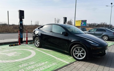 Τρελάθηκαν οι Ουκρανοί; – Εκτοξεύτηκαν οι πωλήσεις ηλεκτρικών!