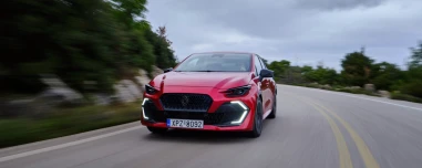 Δοκιμή Renault Clio E-Tech: Φτιαγμένο για να πρωταγωνιστεί